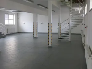Pronájem skladu, Písek, K Lipám, 684 m2