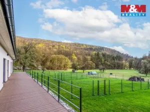 Prodej rodinného domu, Beroun, V Lukách, 144 m2