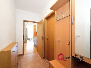 Pronájem bytu 2+kk, Praha - Troja, Velká skála, 50 m2