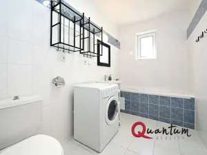 Pronájem bytu 2+kk, Praha - Troja, Velká skála, 50 m2