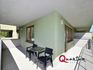 Pronájem bytu 2+kk, Praha - Troja, Velká skála, 50 m2