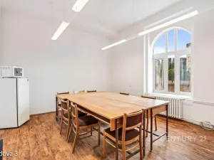 Pronájem kanceláře, Děčín, Košická, 635 m2