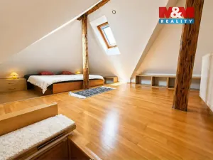 Pronájem kanceláře, Praha - Břevnov, Na rovni, 100 m2