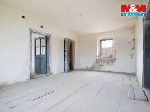 Prodej rodinného domu, Černiv, 320 m2