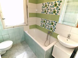 Pronájem bytu 1+kk, Praha - Holešovice, Heřmanova, 26 m2