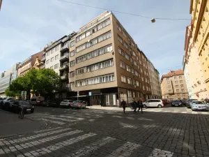 Pronájem bytu 1+kk, Praha - Holešovice, Heřmanova, 26 m2