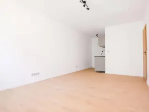 Pronájem bytu 2+kk, Žatec, Písečná, 40 m2
