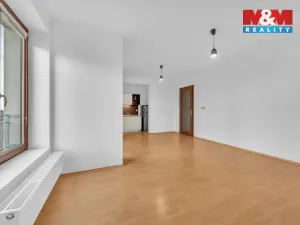 Pronájem bytu 1+kk, Přelouč, Edvarda Beneše, 38 m2