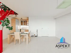 Prodej bytu 4+kk, Praha - Žižkov, Nad Ohradou, 94 m2