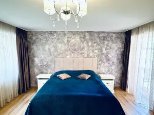 Prodej bytu 4+kk, Karlovy Vary, Zámecký vrch, 177 m2