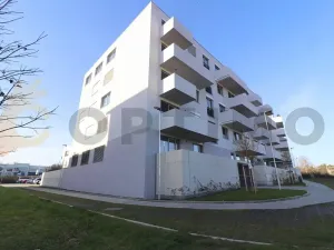 Pronájem bytu 2+kk, Kladno, Bohumila Landy, 46 m2