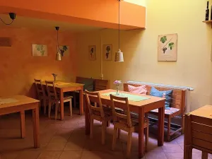 Pronájem obchodního prostoru, Kutná Hora, Václavské náměstí, 270 m2