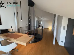 Prodej rodinného domu, Slatinky, 258 m2