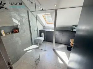 Prodej rodinného domu, Slatinky, 258 m2