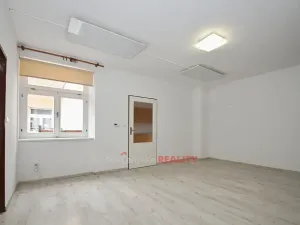 Pronájem bytu 2+1, Znojmo, Kollárova, 55 m2