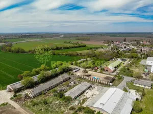 Prodej komerčního pozemku, Holešov, 27330 m2