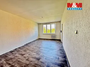 Prodej bytu 2+1, Podbořany, Sídliště Míru, 66 m2