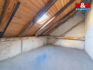 Prodej rodinného domu, Luby, Chebská, 364 m2