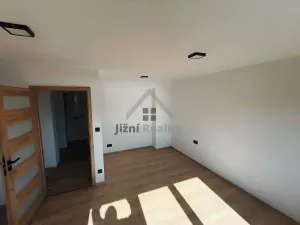 Prodej bytu 3+kk, Loučovice, 73 m2