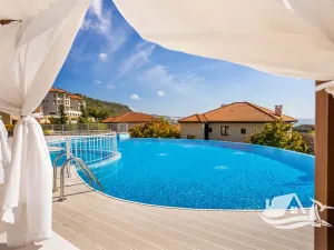 Prodej bytu 4+kk, Topola, Bulharsko, 188 m2