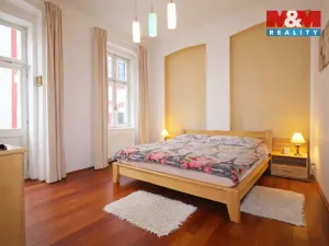 Prodej atypického bytu, Loket, Kostelní, 147 m2