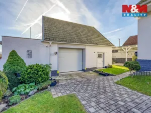 Prodej rodinného domu, Dolany, 225 m2