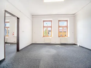 Prodej kanceláře, Mladá Boleslav, Ptácká, 305 m2