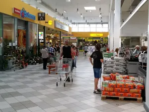 Pronájem obchodního prostoru, Brno, 305 m2