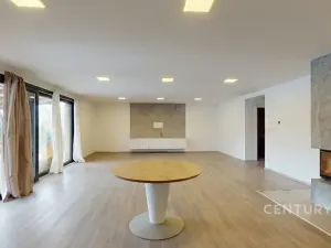 Prodej rodinného domu, Ivaň, 319 m2