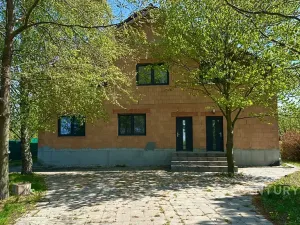 Prodej rodinného domu, Ivaň, 319 m2