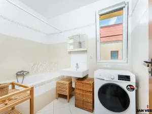 Prodej bytu 3+kk, Praha - Třeboradice, Špeciánova, 74 m2