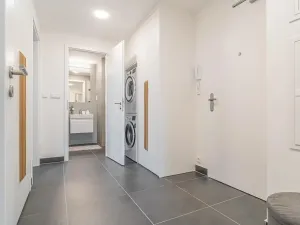 Pronájem bytu 2+kk, Praha - Prosek, Litoměřická, 55 m2