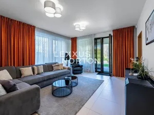 Prodej rodinného domu, Praha - Dejvice, V Šáreckém údolí, 337 m2