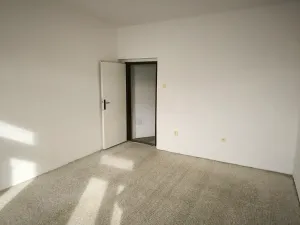 Pronájem bytu 1+1, Děčín, Kamenická, 40 m2