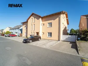 Prodej bytu 3+kk, Nupaky, Za Hotelem, 88 m2