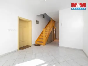 Prodej rodinného domu, Křepice, 183 m2