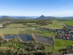 Prodej pozemku pro bydlení, Lužice, 1215 m2