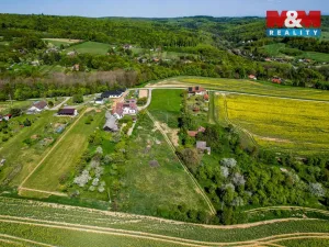 Prodej pozemku pro bydlení, Halenkovice, 2400 m2