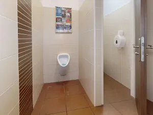 Prodej obchodního prostoru, Chrudim, Resselovo náměstí, 121 m2