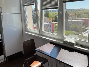 Pronájem bytu 1+1, Praha - Záběhlice, Zvonková, 36 m2