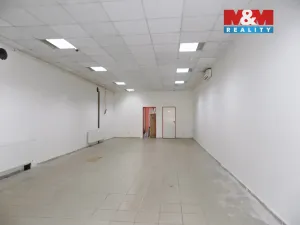 Pronájem obchodního prostoru, Teplice - Trnovany, Masarykova třída, 145 m2