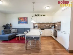 Prodej bytu 3+kk, Holubice, 79 m2