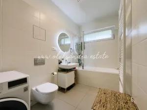 Prodej bytu 2+kk, Praha - Hloubětín, Saarinenova, 52 m2