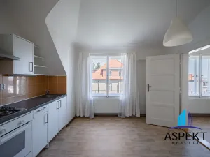 Pronájem bytu 1+1, Praha - Dejvice, Na pískách, 32 m2