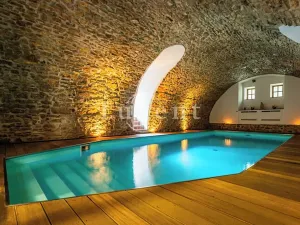 Prodej ubytování, Třebotov, U Tvrze, 2500 m2