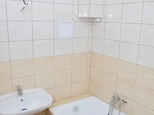 Pronájem bytu 2+kk, Praha - Vysočany, Kolmá, 49 m2