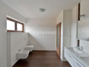 Pronájem vily, Horoměřice, Rabochova, 250 m2