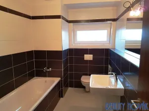Pronájem bytu 2+kk, Praha - Štěrboholy, Kryšpínova, 60 m2
