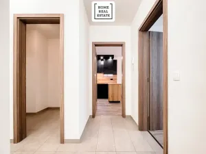 Prodej bytu 3+kk, Praha - Strašnice, Zvěřinova, 97 m2