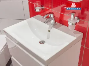 Pronájem bytu 1+kk, Jablonec nad Nisou, Máchova, 38 m2